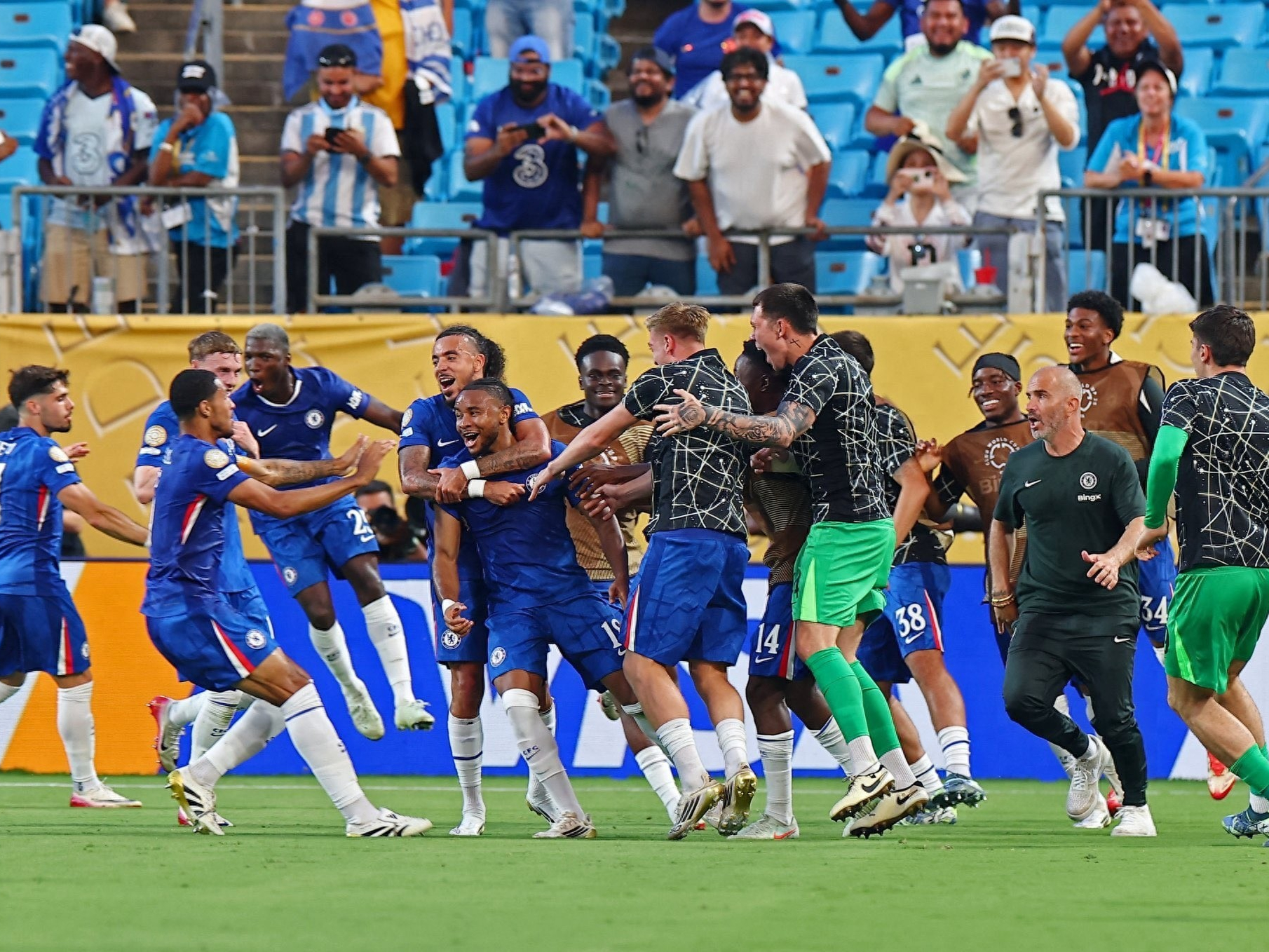 关于足总杯倒计时,巴塞罗那清晨止住颓势,细节引发关注,悬念犹存,赛程密集仍需轮换的信息 关于足总杯倒计时,巴塞罗那清晨止住颓势,细节引发关注,悬念犹存,赛程密集仍需轮换的信息