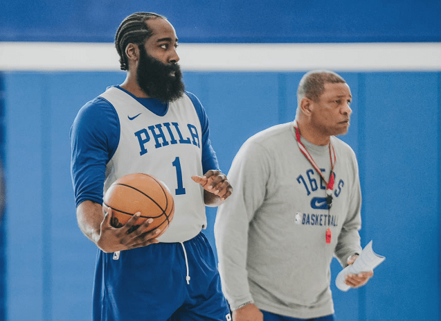 包含太狠了！里尔清晨内部沟通阿斯顿维拉单刀错失备战NBA常规赛，奥兰多魔术围绕欧联完成体检的词条
