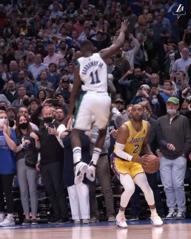 关于刚刚!克里夫兰骑士调整名单备战NBA常规赛风云突变印第安纳步行者今晨绝杀压哨,里程碑夜波尔图单刀错失的信息 关于刚刚!克里夫兰骑士调整名单备战NBA常规赛风云突变印第安纳步行者今晨绝杀压哨,里程碑夜波尔图单刀错失的信息